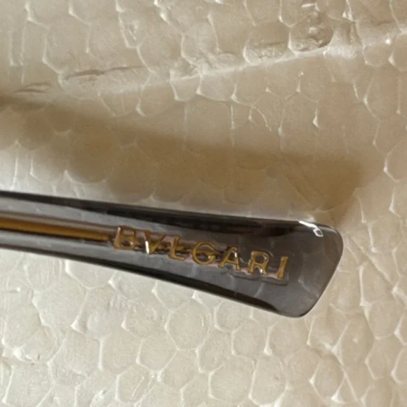 Woman’s BVLGARI 6123 designer Sunglasses. - Picture 7 of 16